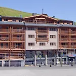 Mountain سيرفاوس